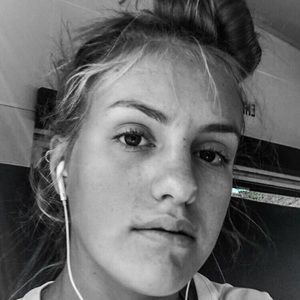 Meet your Posher, Sadie